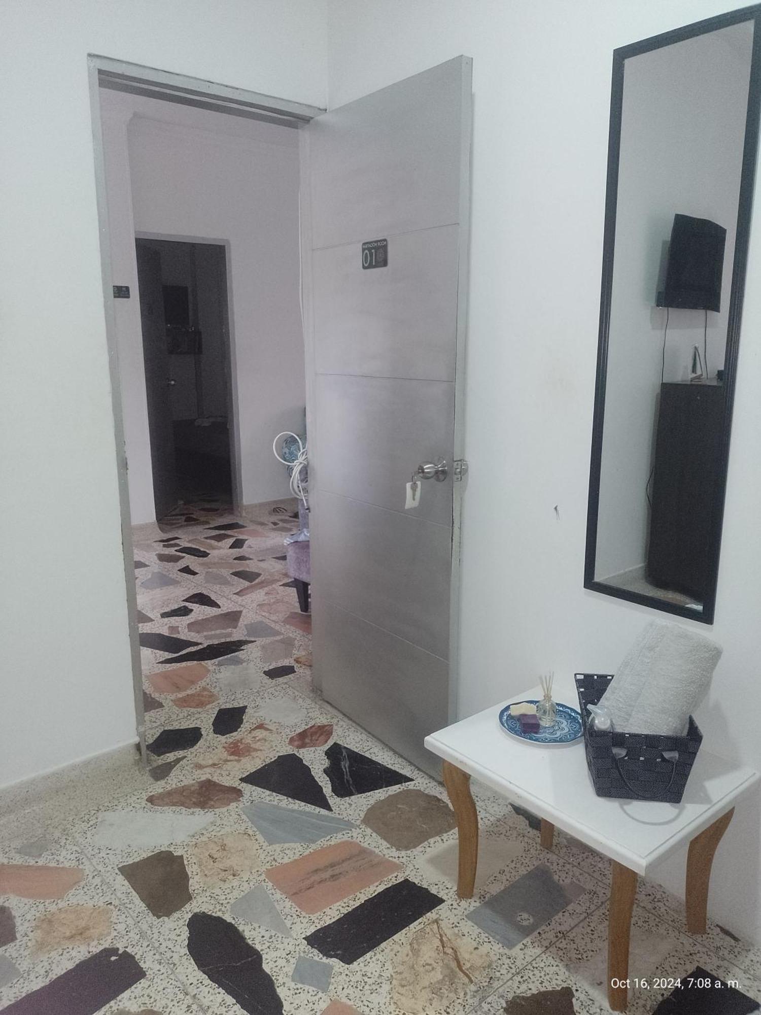 Sarac 2do Piso Habitación en casa particular